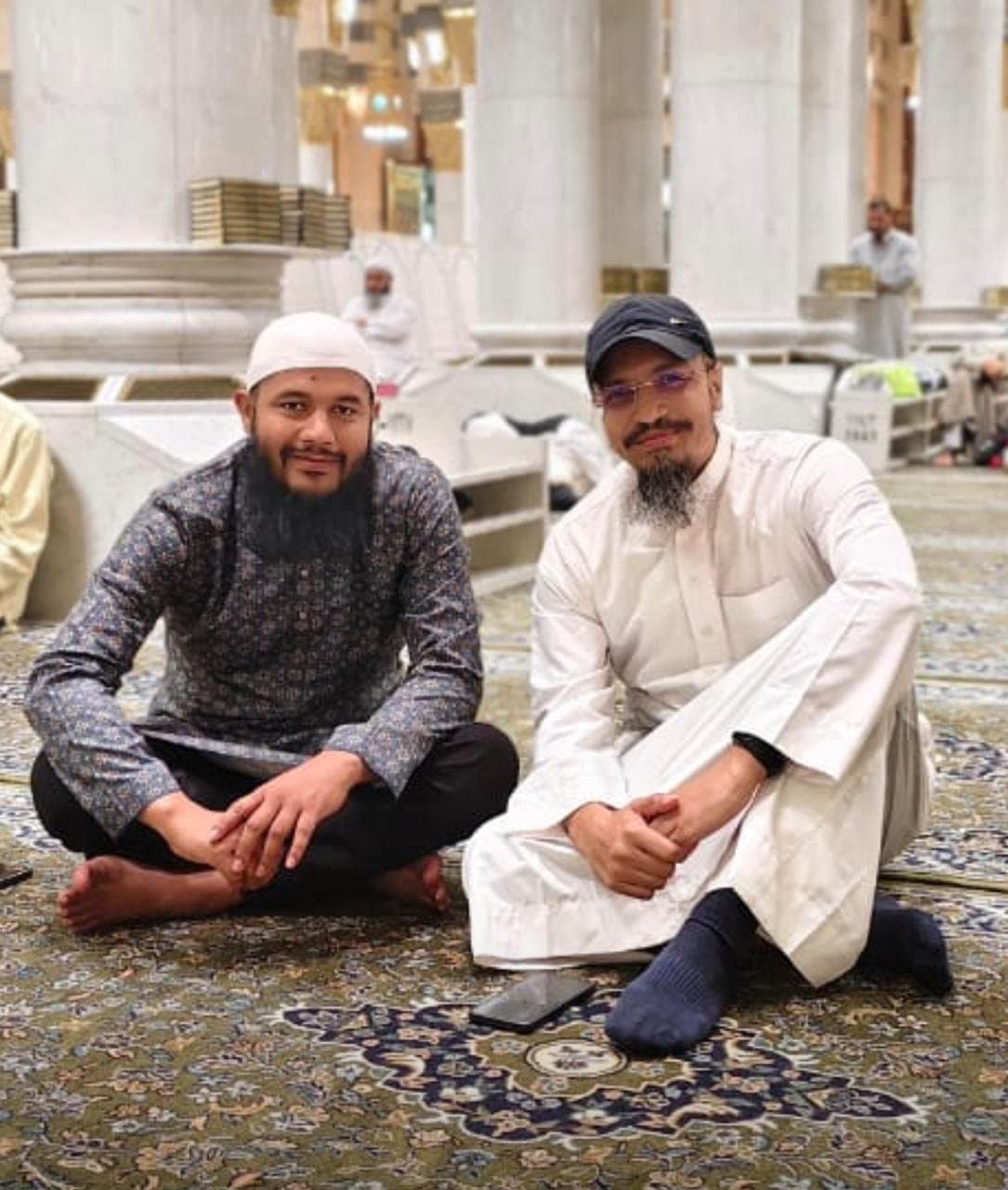 Neaz and Rubayet, founders of Sijjil Travels, at Masjid An-Nabawi